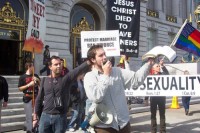Highlight for Album: Lawlessness in San Francisco